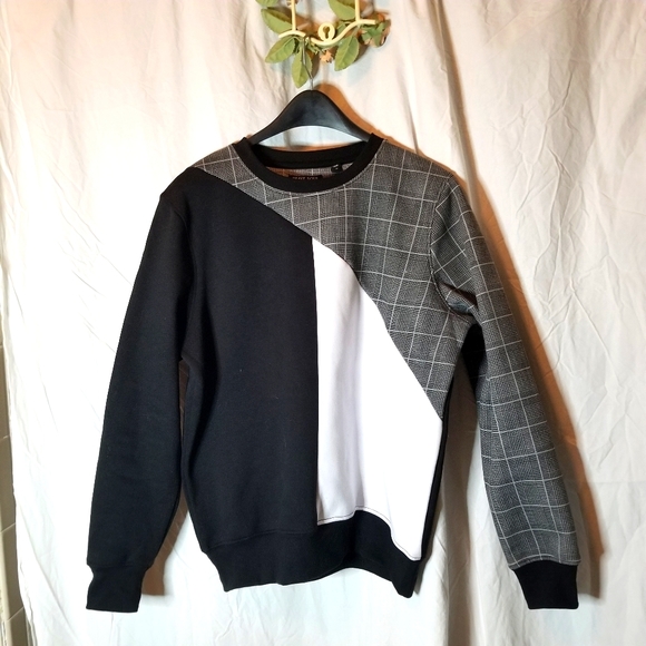 Brave Soul Other - Brave Soul Mens Sweatshirt Sz. M